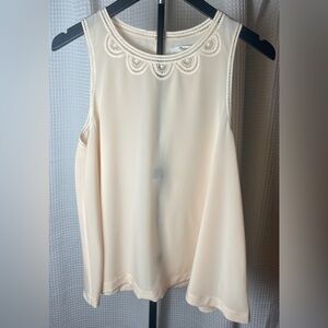 Madewell Woman's cream sleevless top crochet neckline size 10